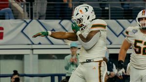 Video post by @CFBPlayoff on Twitter