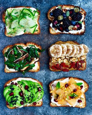 Image post by @crowded_kitchen on Instagram