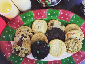 Image post by @insomniacookies on Instagram
