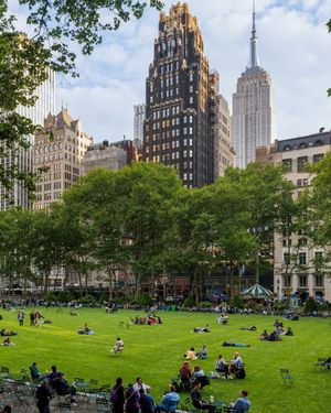 Image post by @bryantparknyc on Instagram
