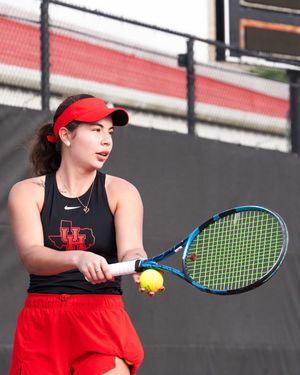Image post by @uhcougartennis on Instagram