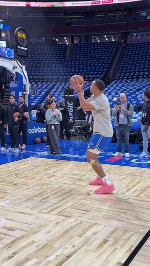 Video post by @NBA on Twitter