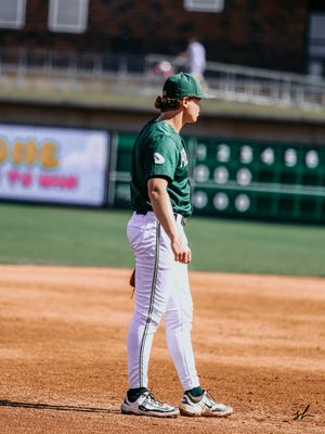 Image post by @serenelensphoto on Instagram