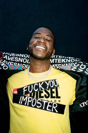 Image post by @DIESEL on Twitter