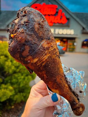 Image post by @stewleonards on Instagram