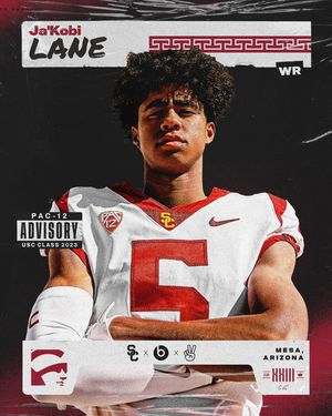 Image post by @uscfb on Instagram