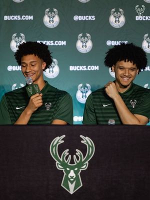 Image post by @milwaukeebucks on Facebook