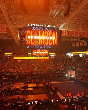 Image post by @theclemsoninsider on Instagram