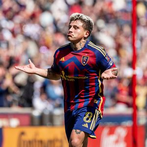 Image post by @leaguescup on Instagram