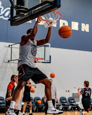 Image post by @OSUMBB on Twitter