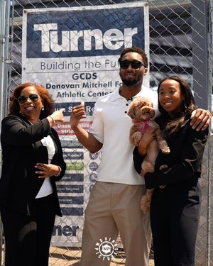 Image post by @spidadmitchell on Instagram