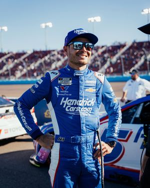 Image post by @kylelarsonracin on Instagram