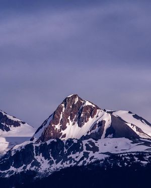 Image post by @whistlerblackcomb on Instagram
