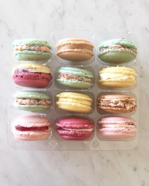 Image post by @theblondewhobakes on Instagram