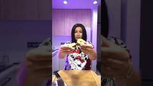 Video post by @andreeacorb on YouTube
