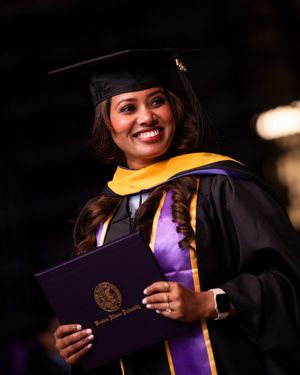 Image post by @westerniluniv on Instagram