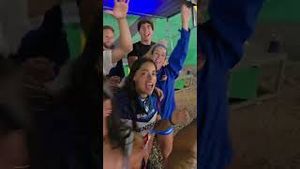 Video post by @telemundo on YouTube