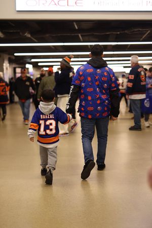 Image post by @NYIslanders on Twitter