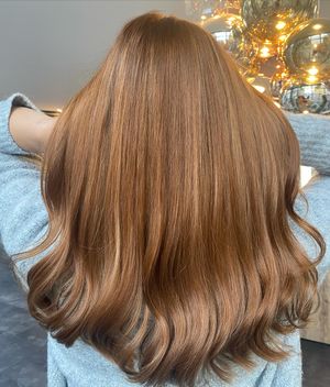 Image post by @enjoyhairstyling.aalen on Instagram