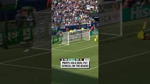 Video post by @FOX Soccer on YouTube