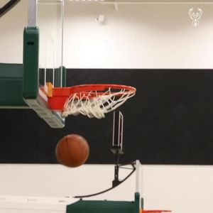 Video post by @BucksCommunity on Facebook