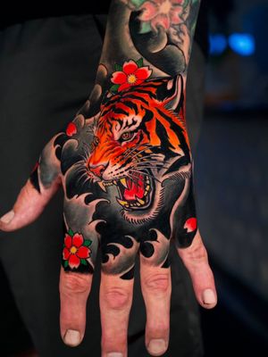 Image post by @skindesigntattoos on Instagram