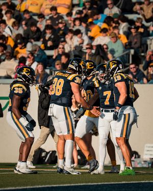 Image post by @etsufootball on Instagram