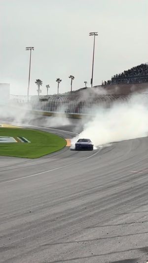 Video post by @LVMotorSpeedway on Facebook
