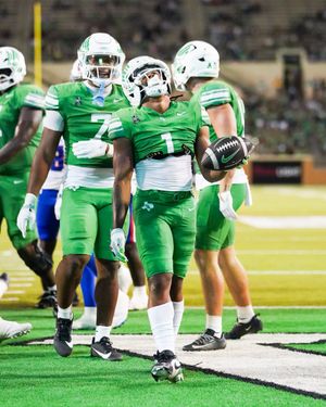 Image post by @MeanGreenFB on Twitter/X