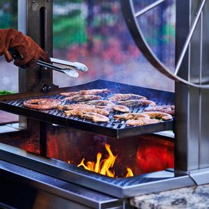 Image post by @kalamazoogrills on Instagram