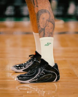 Image post by @kicksvisionofficial on Instagram