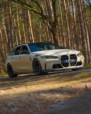 Image post by @s58.m3 on Instagram