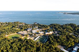 Image post by @endicottcollege on Instagram