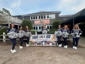 Image post by @railerscheer on Instagram
