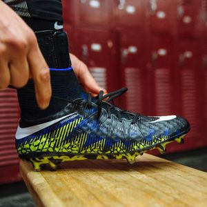Image post by @soccerdotcom on Instagram