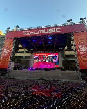 Image post by @955thebull on Instagram