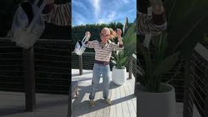 Video post by @shop.with.caroline on YouTube