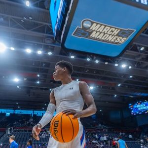 Image post by @au_mbasketball on Instagram