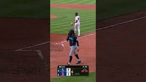Video post by @mariners on YouTube