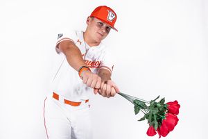 Image post by @utrgvbaseball on Instagram