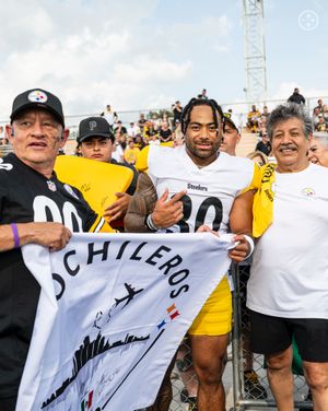 Image post by @lossteelers on Instagram