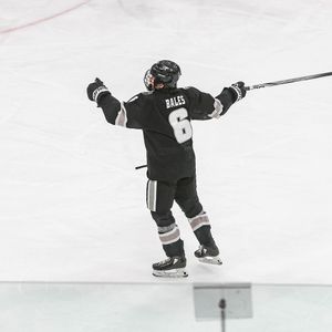 Image post by @friarshockey on Instagram