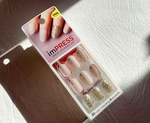 Image post by @impresslashes on Instagram
