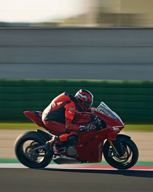 Image post by @ducati on Instagram