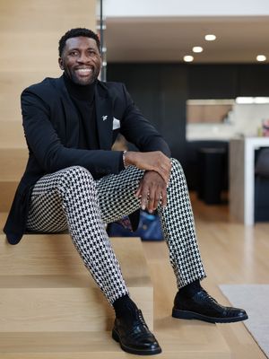 Image post by @fezzyfel on Instagram