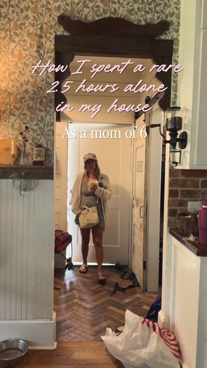 Video post by @emmaseabourn on TikTok