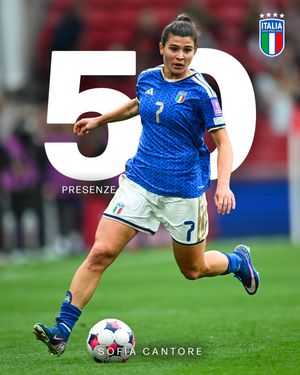 Image post by @azzurrefigc on Instagram