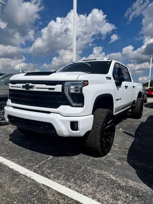 Image post by @chevyolathe on Instagram