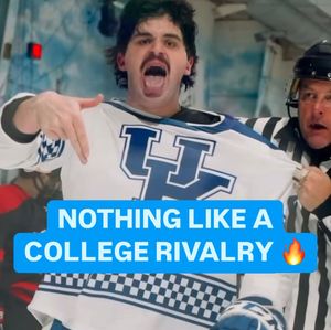 Image post by @collegehockeybuzz on Instagram