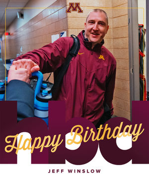Image post by @gophermhockey on Instagram